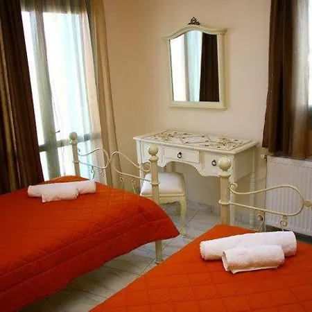 Appartement Seaside Retreats - Serenity By The Pool *