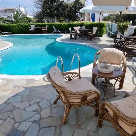 Apartment Seaside Retreats - Serenity By The Pool