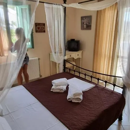 Seaside Retreats - Serenity By The Pool Apartamento *